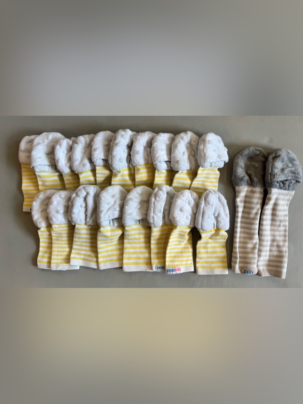 Handsocks for Babies Bundle (10 Pairs!)